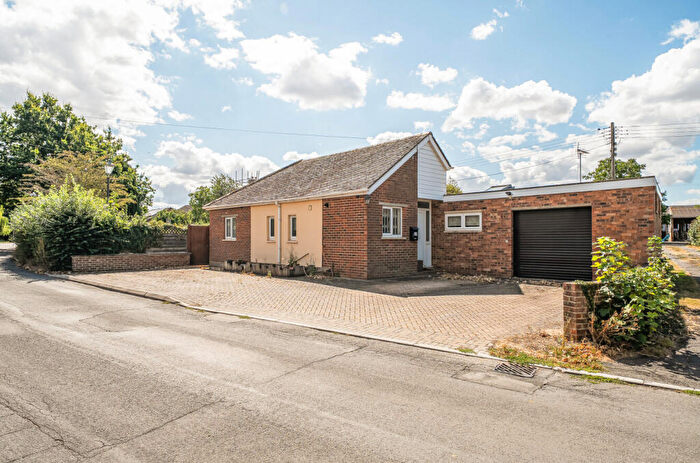 2 Bedroom Bungalow For Sale In Apperley, Gloucester, Gloucestershire, GL19