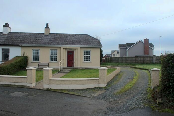3 Bedroom Semi-Detached House To Rent In Derrybeg Cottages, Bessbrook, Newry BT35