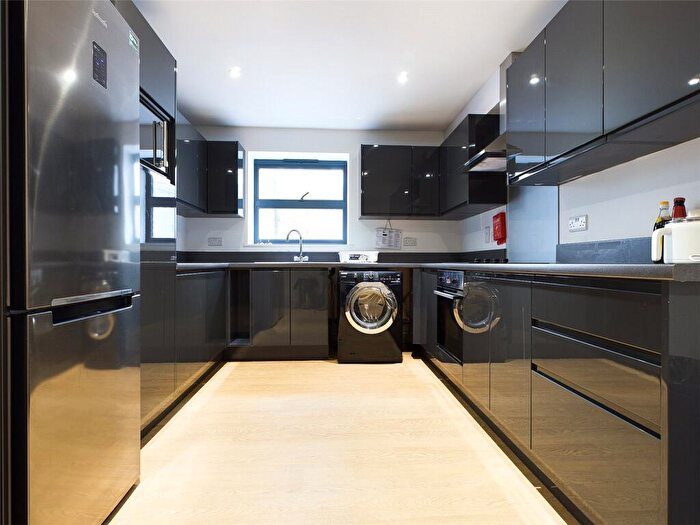 Apartment To Rent In Castle Street, Brighton, BN1