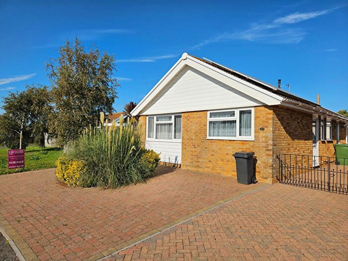 2 Bedroom Detached Bungalow For Sale In Hogarth Road, Eastbourne, BN23