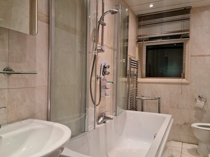 2 Bedroom Terraced House To Rent In Regent Street, OL13