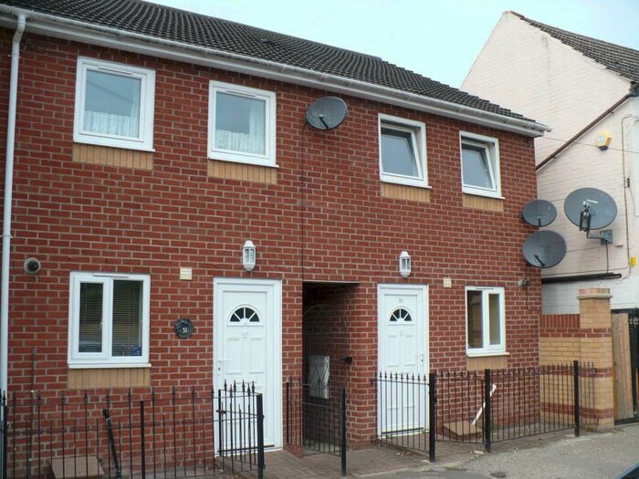 2 Bedroom Semi-Detached House To Rent In Oundle Road, Thrapston, NN14