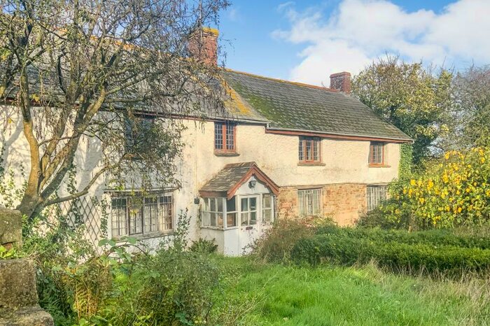 3 Bedroom Detached House For Sale In Old Rattenbury Farmhouse, Marhamchurch Bude, EX23