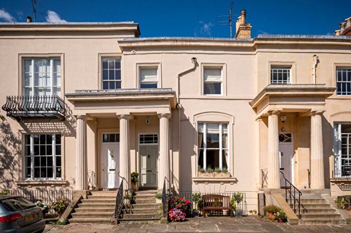 4 Bedroom Terraced House For Sale In Lansdown Parade, Cheltenham, GL50