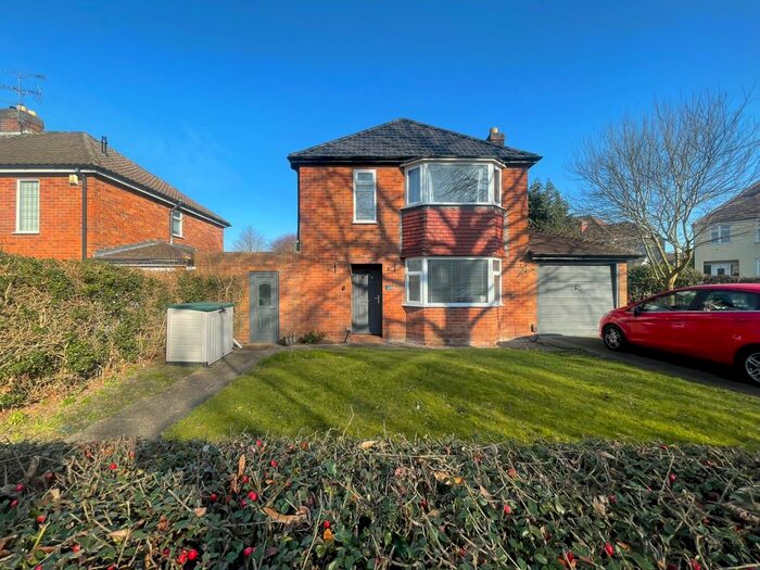 3 Bedroom Property To Rent In Pinfold Lane, Penn, Wolverhampton, WV4