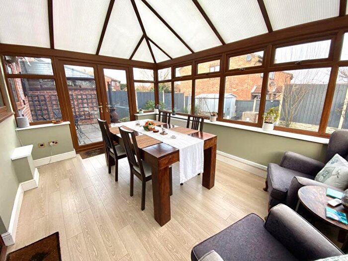 4 Bedroom Detached House For Sale In Orford Rise, Nuneaton, CV10
