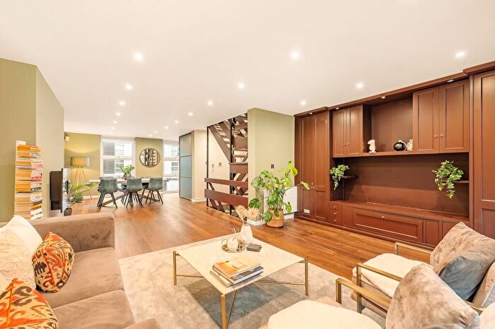 4 Bedroom Property To Rent In Lower Merton Rise, Primrose Hill, NW3