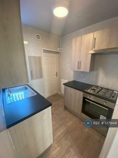 2 Bedroom Flat To Rent In East Prescot Road, Liverpool, L14