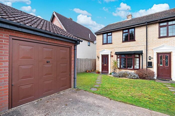 3 Bedroom Semi Detached House For Sale In Dairy Drive, Fornham All Saints, IP28