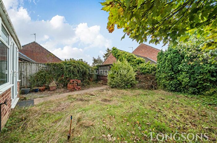 2 Bedroom Detached Bungalow For Sale In Surlingham Drive, Swaffham, PE37