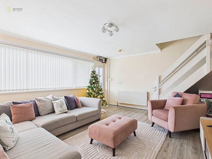 3 Bedroom Terraced House For Sale In Monksfield Avenue, Birmingham, B43