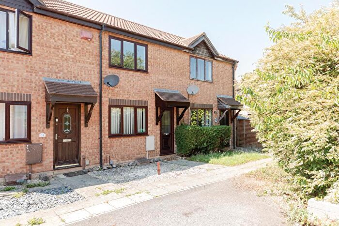 2 Bedroom Terraced House To Rent In Meadow Way - Bradley Stoke, BS32