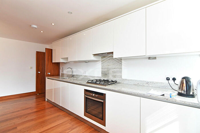 2 Bedroom Apartment To Rent In Blazer Court, St Johns Wood, NW8