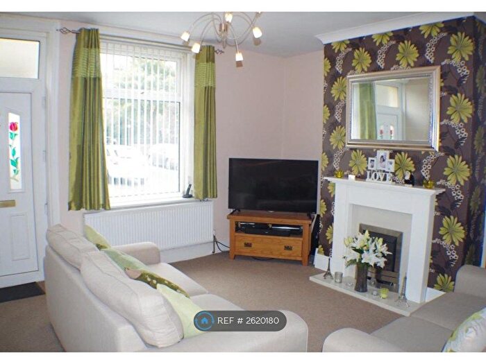 2 Bedroom Terraced House To Rent In Union Street, Greetland, Halifax, HX4