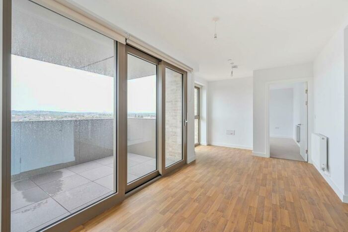 1 Bedroom Flat To Rent In Aster Apartments, Seven Sisters Road, Tottenham, London, N15