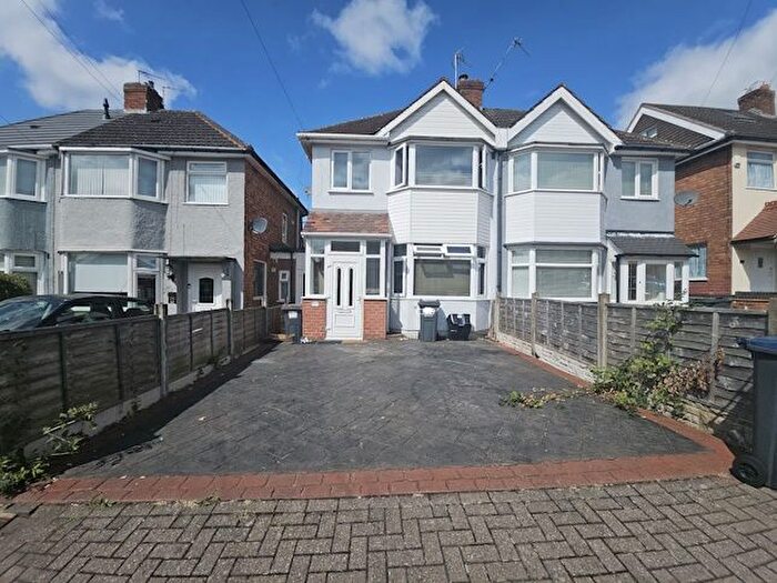 3 Bedroom Terraced House To Rent In Derron Avenue, Birmingham, B26