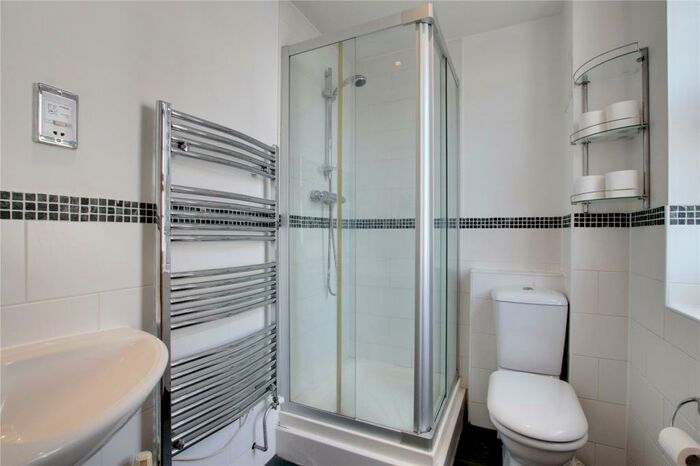 3 Bedroom Semi-Detached House To Rent In West Buildings, Worthing, West Sussex, BN11