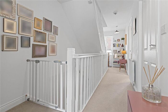 3 Bedroom Terraced House For Sale In Hedley Way, Hailsham, East Sussex, BN27
