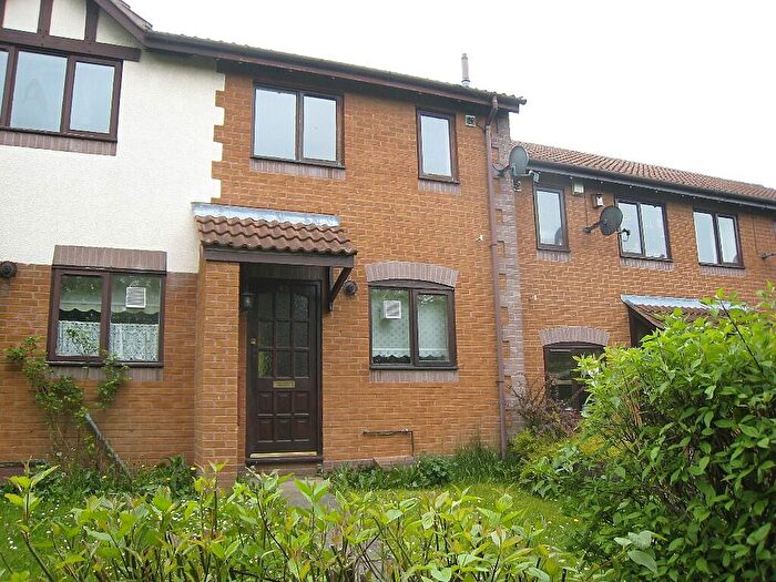 2 Bedroom Town House To Rent In Kingsland Road, Aston Lodge Park, Stone, ST15
