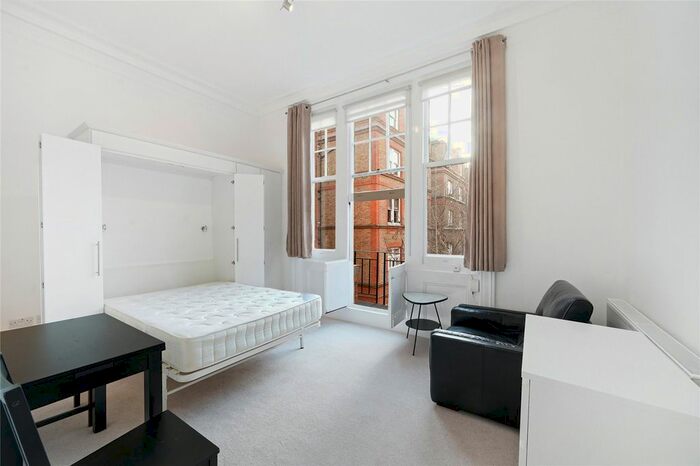 Studio To Rent In Wetherby Gardens, South Kensington, London SW5