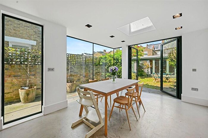 4 Bedroom Terraced House For Sale In Burrows Road, London, NW10