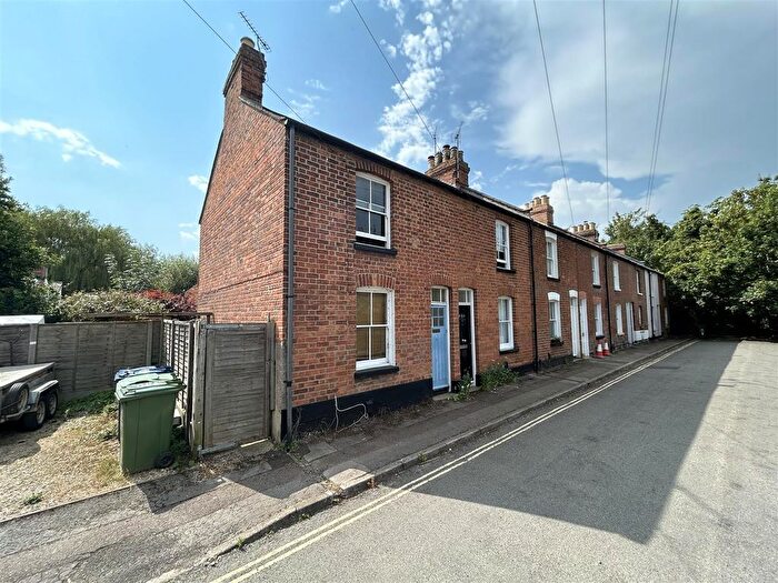 2 Bedroom Terraced House To Rent In Swan Street, Oxford, OX2