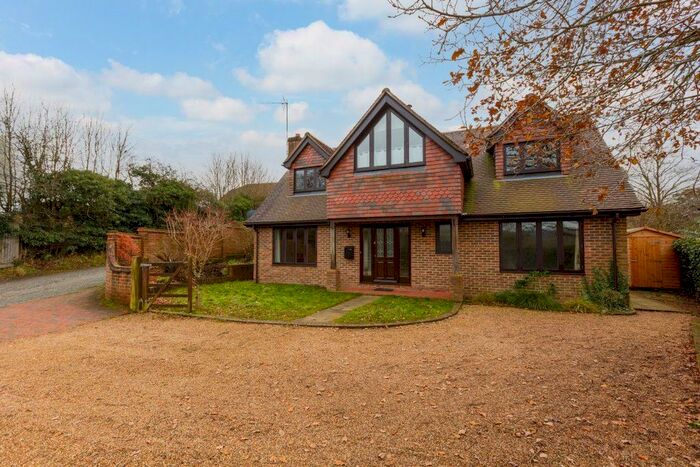 3 Bedroom Detached House To Rent In Maidstone Road, Platt, Sevenoaks TN15