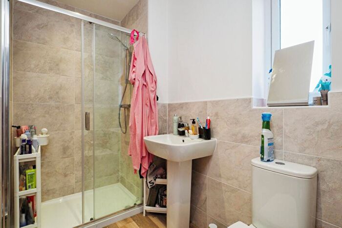 4 Bedroom Detached House For Sale In Griffon Drive, Hucknall, Nottingham, Nottinghamshire, NG15