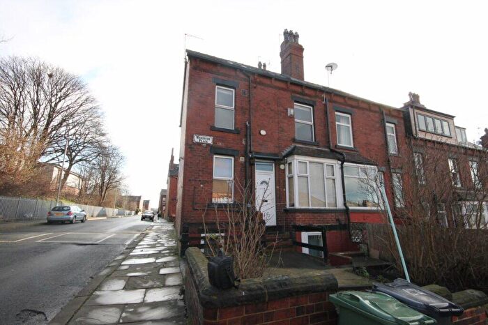 1 Bedroom End Of Terrace House To Rent In Woodside Place, Burley, Leeds, LS4