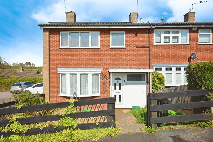 4 Bedroom End Of Terrace House For Sale In Great Innings North, Hertford, SG14