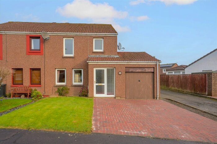 3 Bedroom Semi-Detached House For Sale In Pilgrims Hill, Linlithgow, EH49