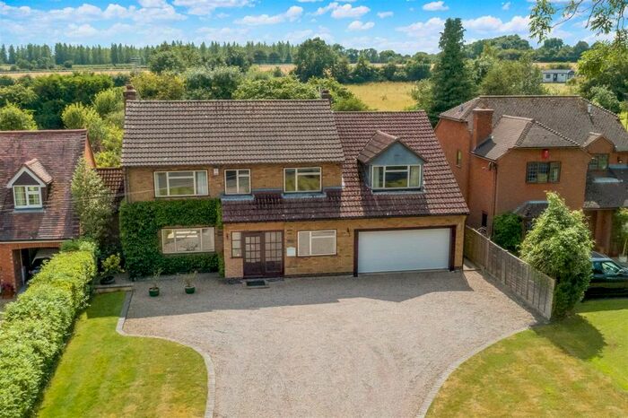 5 Bedroom Detached House For Sale In Aston Cantlow Road, Wilmcote, Stratford-upon-Avon, CV37