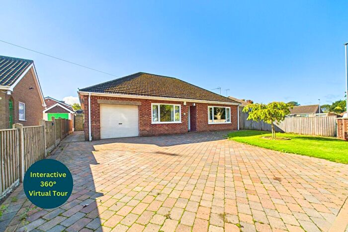 4 Bedroom Detached Bungalow For Sale In Stephen Crescent, Barton-upon-Humber, North Lincolnshire, DN18