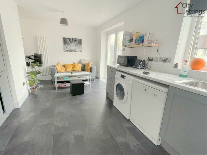 2 Bedroom Terraced House To Rent In Failsworth Close, Clifton, NG11