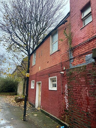 2 Bedroom Flat To Rent In Holloway Road, London, N19