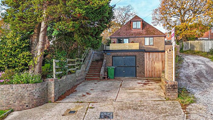 3 Bedroom Detached House For Sale In St. Helens Down, Hastings, TN34