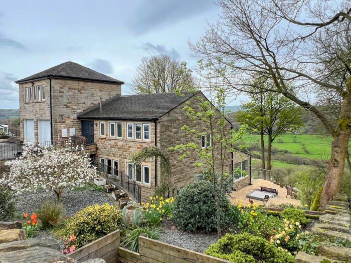 5 Bedroom Detached House For Sale In Church Lane, South Crosland, Huddersfield, HD4