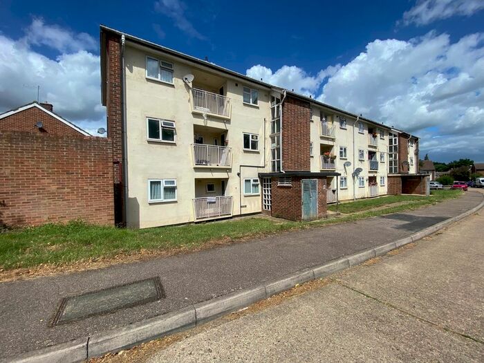1 Bedroom Flat To Rent In Felmongers, Harlow, CM20