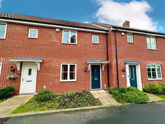 2 Bedroom Terraced House For Sale In Batchelors Loke, Stalham, Norwich, NR12
