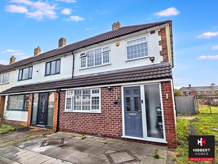 3 Bedroom Semi Detached House For Sale In Totnes Road, Sale, M33