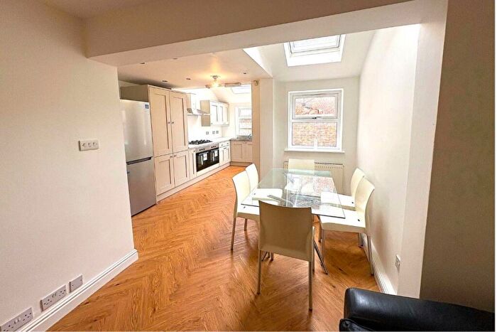 8 Bedroom House To Rent In Kenmare Road, Liverpool, L15