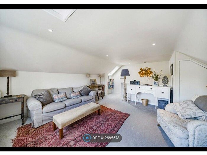 1 Bedroom Detached House To Rent In Chapel Lane, Urchfont, Devizes, SN10