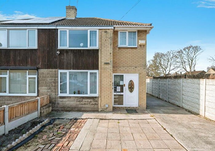 3 Bedroom Semi-Detached House For Sale In Lower Kenyon Street, Thorne, Doncaster, DN8
