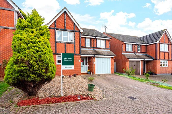 4 Bedroom Detached House For Sale In Gunver Lane, Tattenhoe, Milton Keynes, Buckinghamshire, MK4