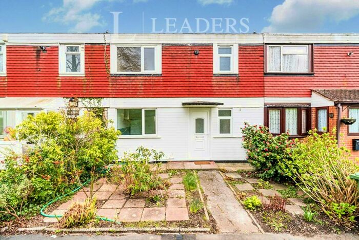 3 Bedroom Terraced House To Rent In Arnheim Road, SO16