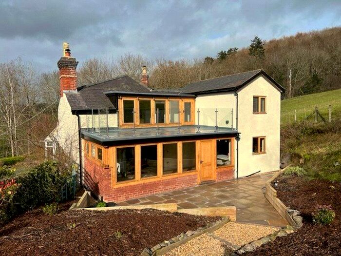 2 Bedroom Semi-Detached House For Sale In Leighton, Welshpool, Powys, SY21