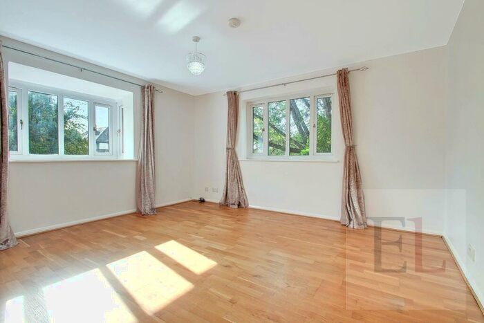 2 Bedroom Apartment To Rent In Alliance Close, Wembley, Greater London, HA0