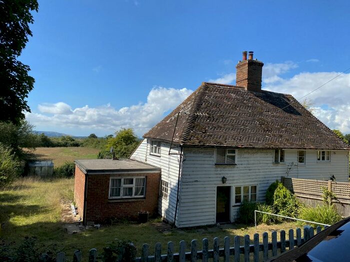 3 Bedroom Property For Sale In Milland Cottages, Church Road, Hailsham, East Sussex, BN27