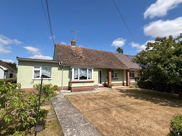 2 Bedroom Semi-Detached Bungalow For Sale In Saffron Gardens, Wethersfield, CM7