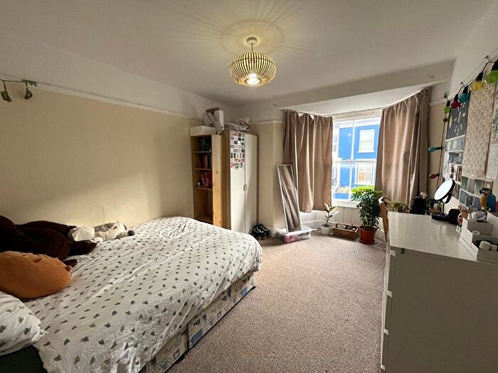 4 Bedroom Property To Rent In Budock Terrace, Falmouth, TR11